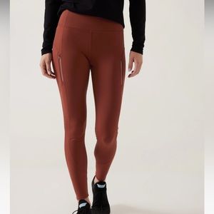 Athleta Rainer Tight Legging Size Large Ancient Mahogany